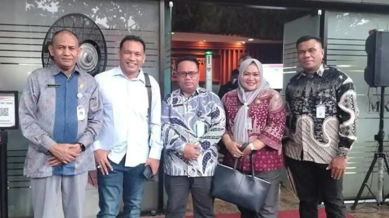Ketua KPU Muna, LM Askar Adi Jaya. Foto: Ist.