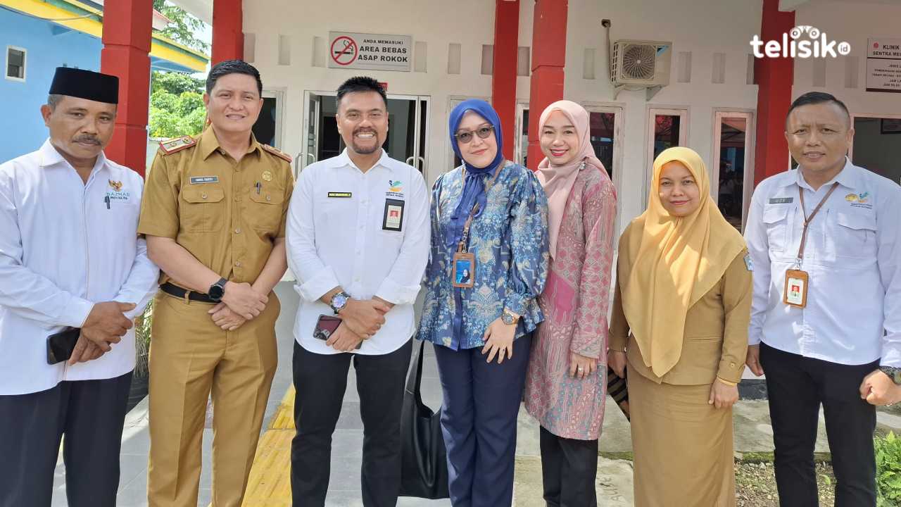 Kepala Sentra Meohai Kendari, Iman Imaduddin Hamdan, bersama stake holders usai peluncuran layanan kesehatan gratis, Senin (24/2/2025). Foto: Erni Yanti/Telisik