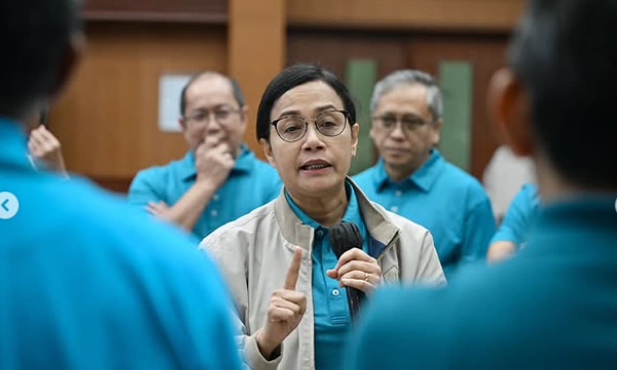 Sri Mulyani resmi hentikan program beasiswa Kementerian Keuangan tahun 2025. Foto: Repro Ngenelo