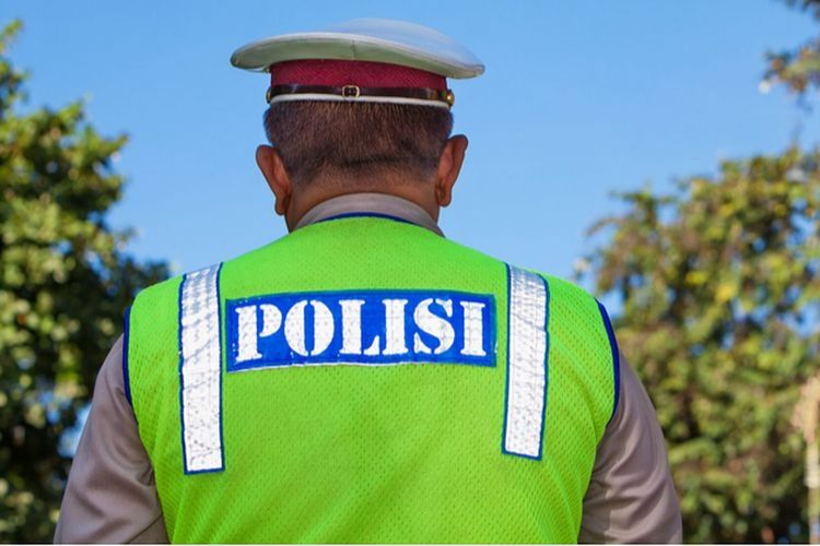 Brigpol L dan Ipda H dipecat usai terbukti melanggar kode etik. Foto: Repro Kompas.