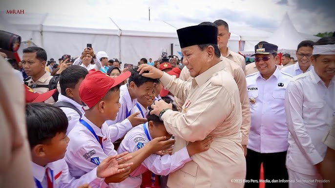 Pemerintah menargetkan 200 Sekolah Rakyat berasrama rampung tahun ini untuk anak miskin. Foto: Repro Sekretariat Presiden.