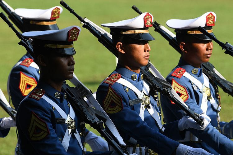 Setelah lulus, Taruna Akademi TNI memperoleh pangkat Letnan Dua di TNI. Foto: Repro Antara.