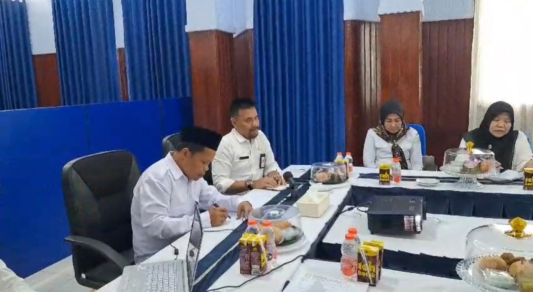 Rapat pembahasan pelayanan maksimal pekerja migran bermasalah. Foto: Ist.