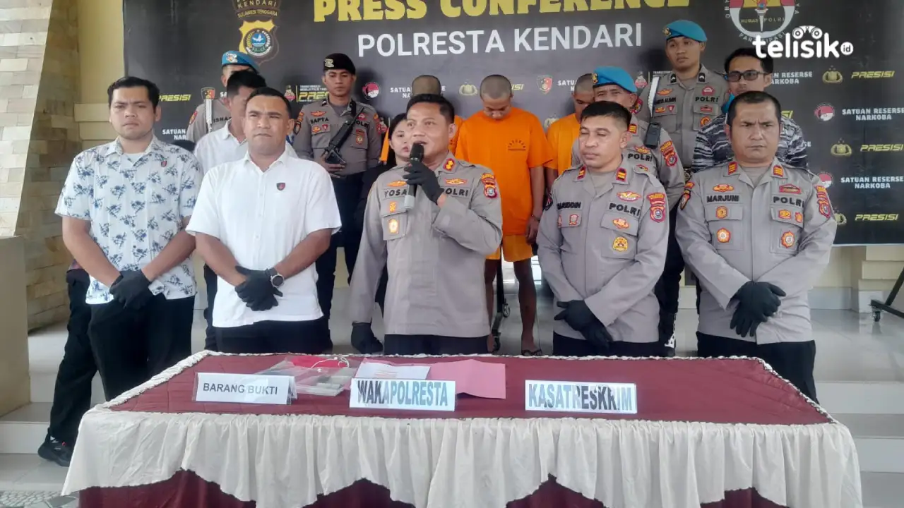 Konferensi pers kasus pencurian dengan kekerasan di Mapolresta Kendara pada Sabtu (12/4/2025). Foto: R. Anugrah/Telisik.