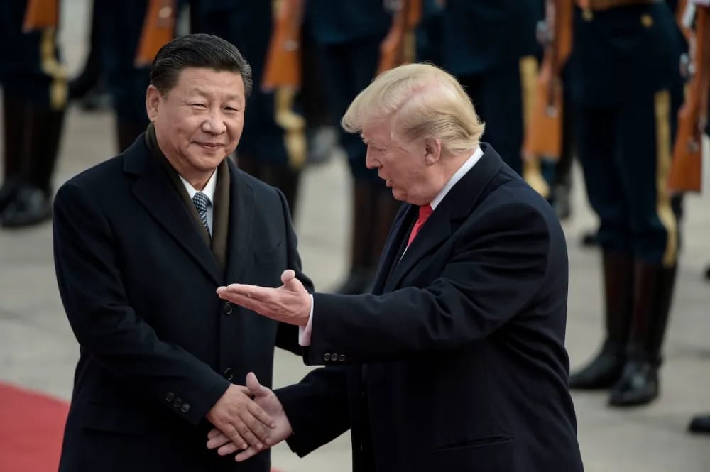 Trump dan Xi Jinping kembali memanaskan tensi dagang. Foto: Repro AFP.