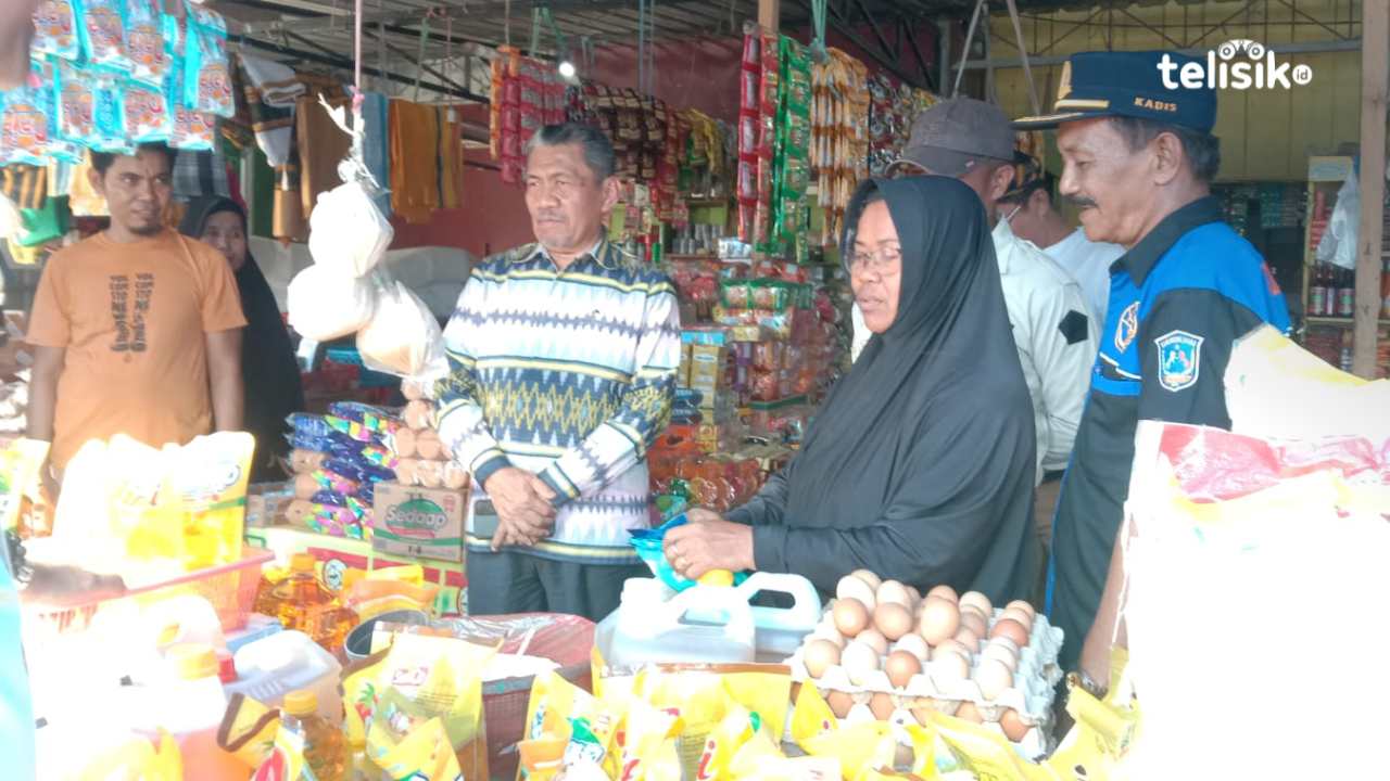 Pasar sentral Laino menjadi penyumbang PAD terbesar. Foto : Sunaryo/Telisik