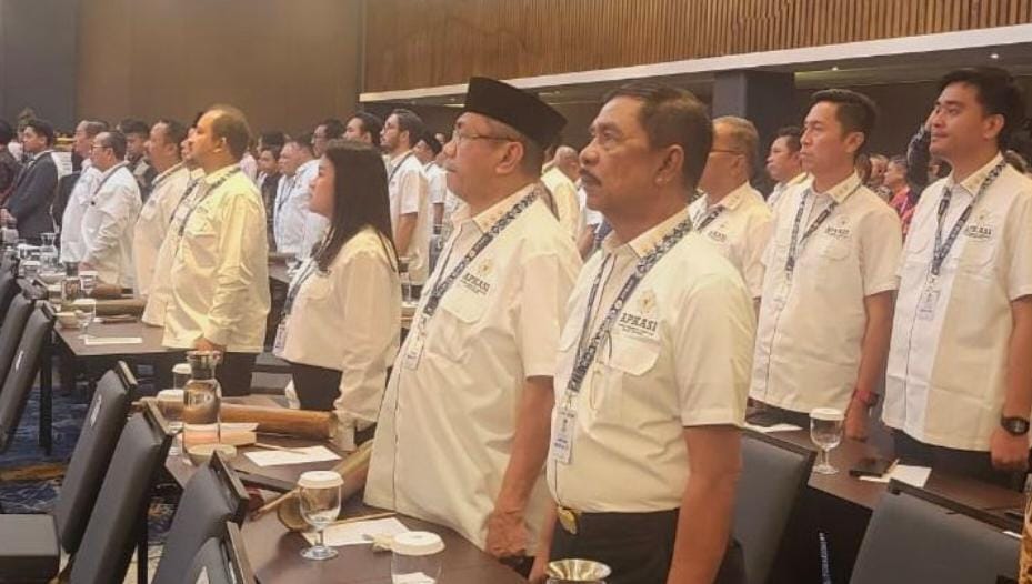 Bupati Kolaka Utara, Nur Rahman Umar saat mengikuti Munas APKASI ke-6 di Minahasa Utara. Foto: ist