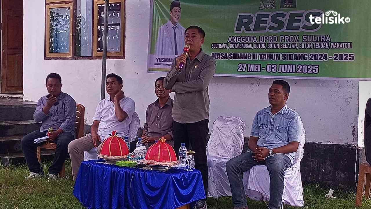 Anggota DPRD Sultra Komisi II, Yusran Fahim pada agenda Reses di Kelurahan Liwuto, Pulau Makasar. Foto: Ali Iskandar Majid/telisik