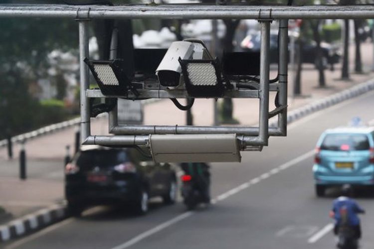 ETLE fokus tilang kendaraan bermotor dan pejalan kaki tidak terkena tilang. Foto: Repro Tribunnews.