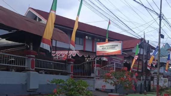 Karutan Kelas IIA Kendari berganti di tengah isu pungli. Foto: Ist.