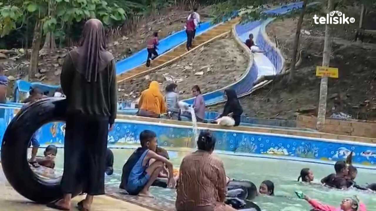 Keindahan kolam Telaga Biru yang selalu dipadati pengunjung. Foto: Titin/Telisik