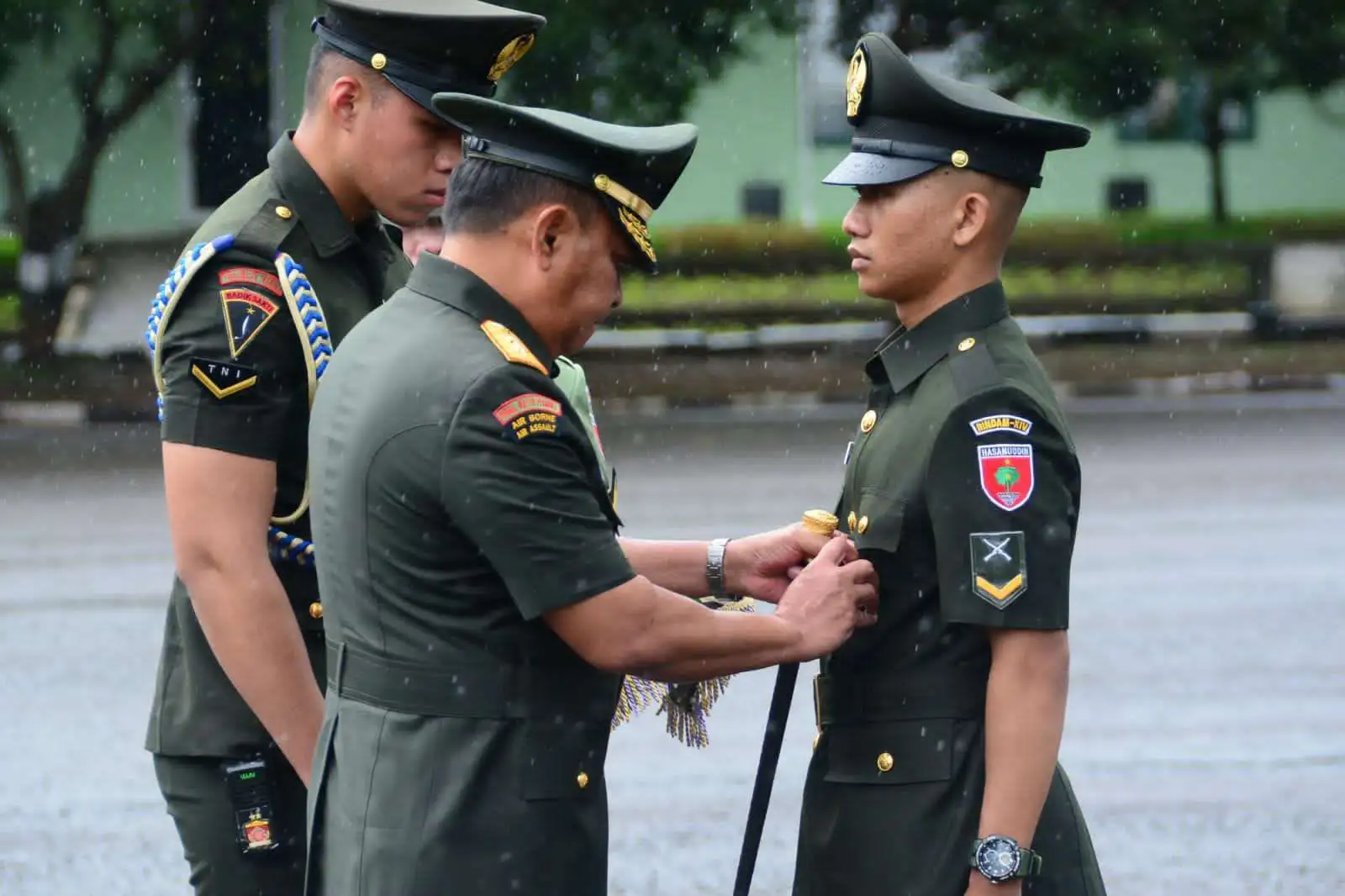 Pendaftaran Tamtama dan Bintara TNI AD 2025 Gelombang II resmi dibuka. Foto: Repro RRI.