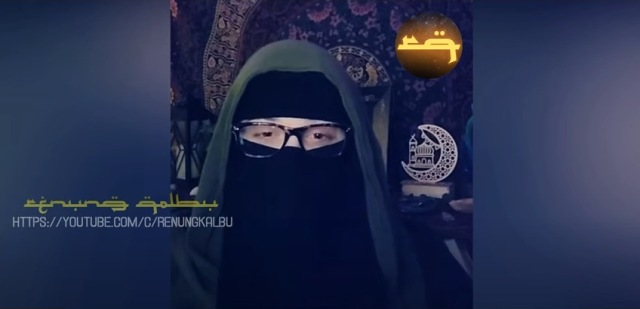 Kisah wanita Amerika Serikat Umm Razeen sembuh dari depresi dan narkoba usai masuk Islam. Foto: Repro YouTube Renung Kalbu.