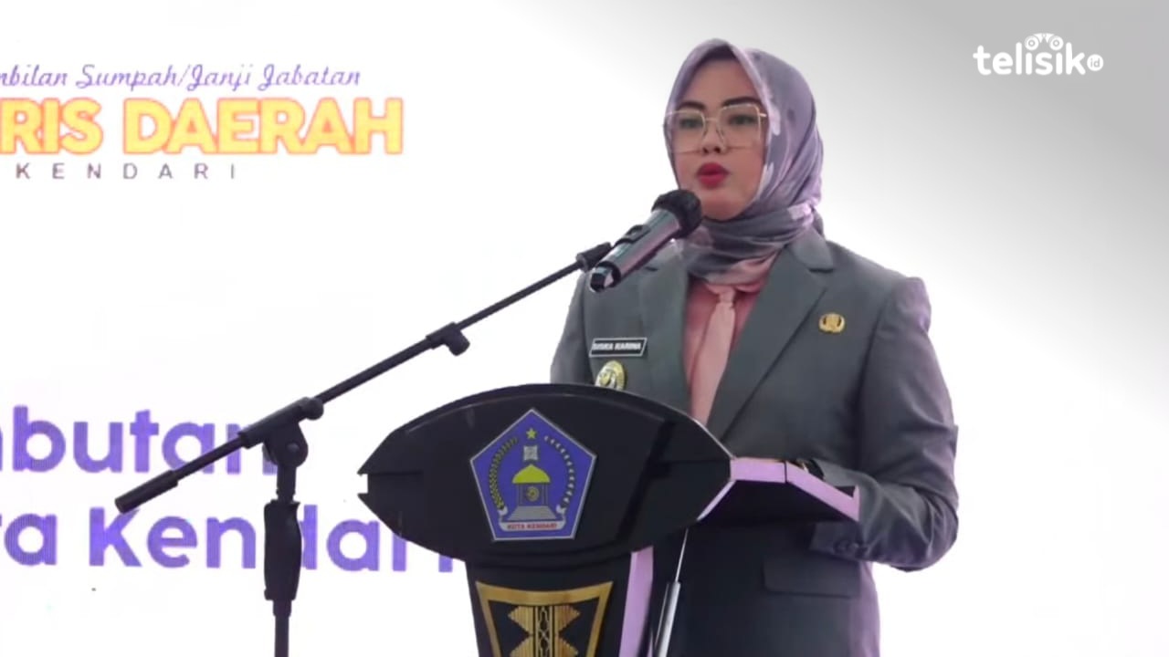 Wali Kota Kendari, Siska Karina Imran, meminta Sekda Amir Hasan prioritaskan kepentingan rakyat. Foto: Laode Idris Syaputra/Telisik