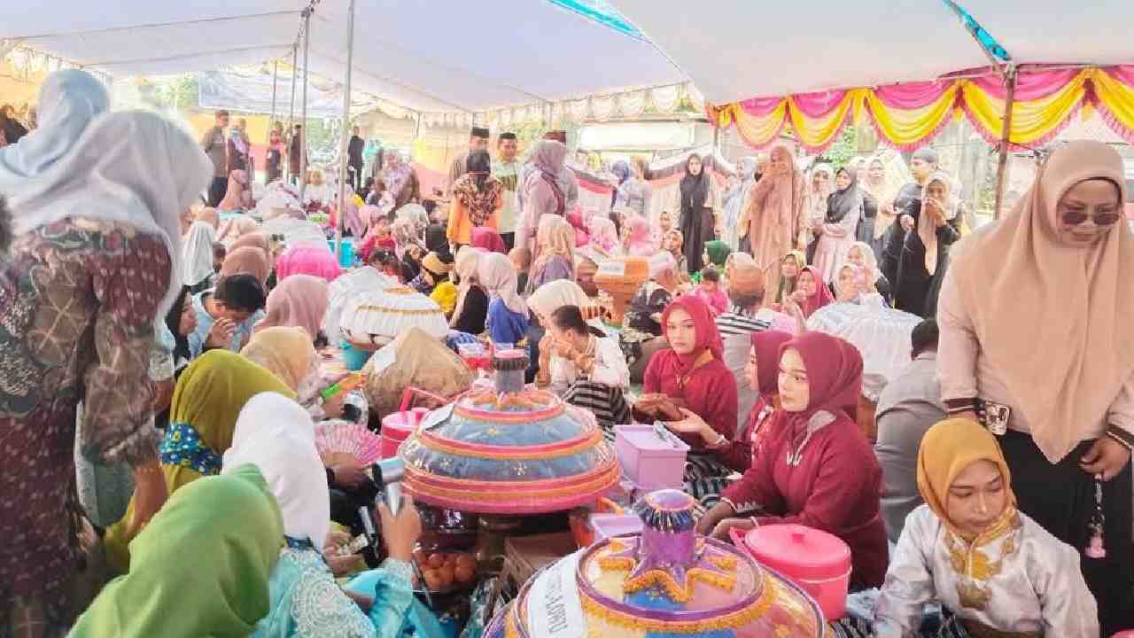Kande-kandea setelah pelaksanaan tradisi Kadiuano Liwu, Senin (30/6/2025). Foto: Ist.