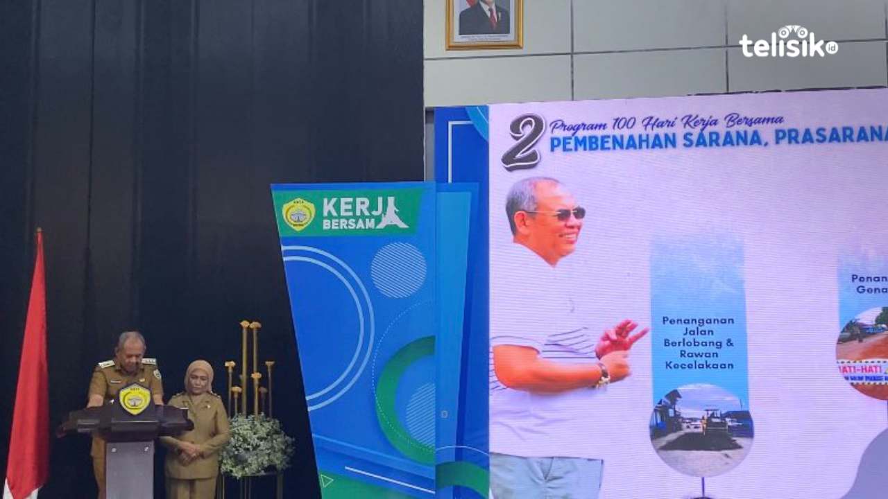 Pemaparan capaian 100 hari kerja oleh Wali Kota Baubau, H. Yusran Fahim, dan Wakil Wali Kota, Wa Ode Hamsinah Bolu, di Aula Palagimata Baubau, Selasa (24/6/2025). Foto: Elfinasari/telisik