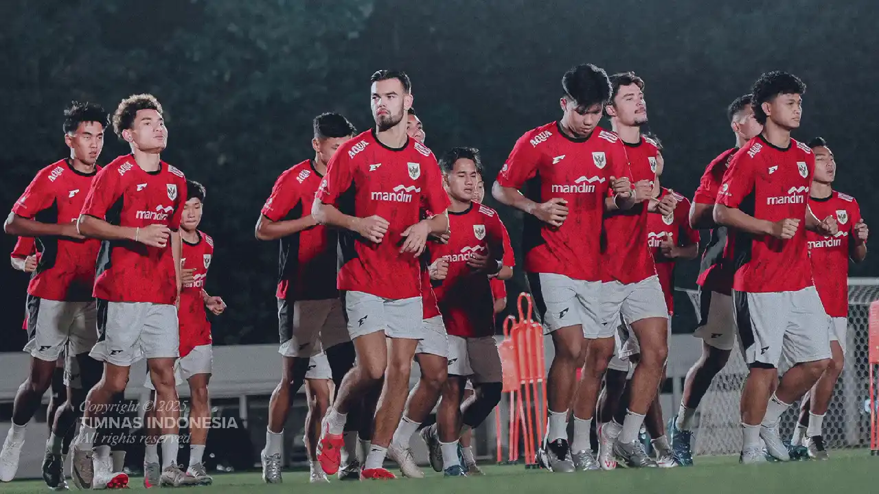 Pemain Timnas Indonesia U-23 melakukan pelatihan di Jakarta jelang Piala AFF U-23 2025. Foto: Repro PSSI.