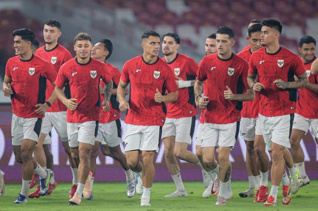 Timnas Indonesia batal lawan Kuwait dalam pertandingan FIFA Matchday September mendatang. Foto: Repro bola.net