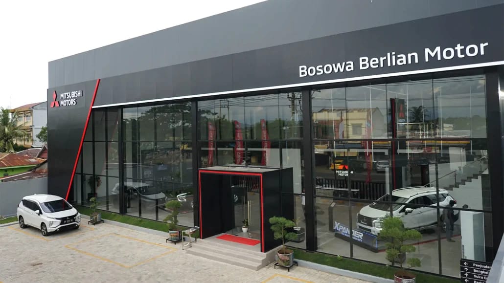 Bosowa Berlian Motor tawarkan berbagai promo menarik dan bunga nol persen. Foto : Repro Bosowaberlian