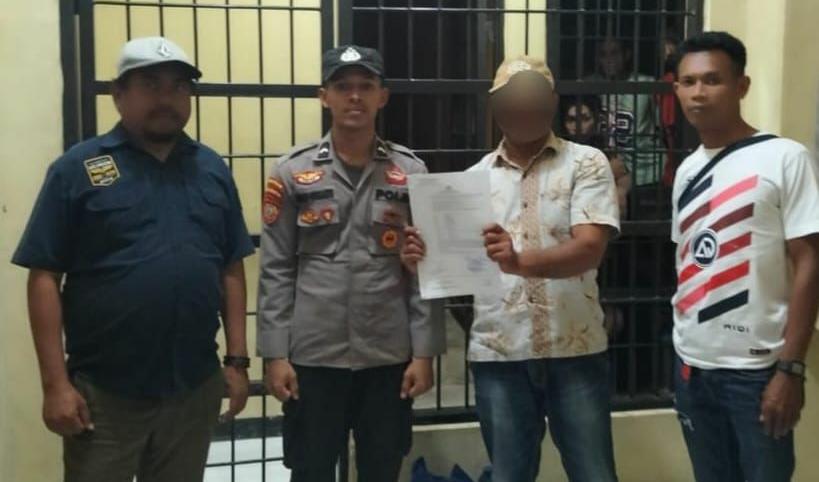 LMJ saat diamankan di Polres Buton Tengah dan telah ditetapkan sebagai tersangka. Foto: Ist.