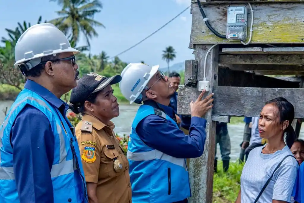 PLN resmi umumkan hasil administrasi rekrutmen 2025 dan siapkan tahapan tes online berikutnya. Foto: Repro PLN Persero.