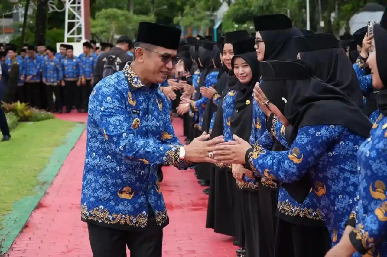 Kabar kenaikan gaji ASN 2025 kembali mencuat dan memicu berbagai spekulasi. Foto: Repro Balpos.