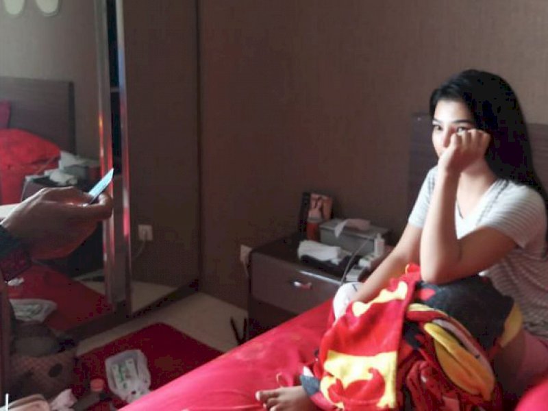 Cerita wanita muda (nama samaran) Meri, menopang biaya kuliah melalui VCS dan kencan berbayar untuk memenuhi kebutuhan. Foto: Repro Bukamatanews