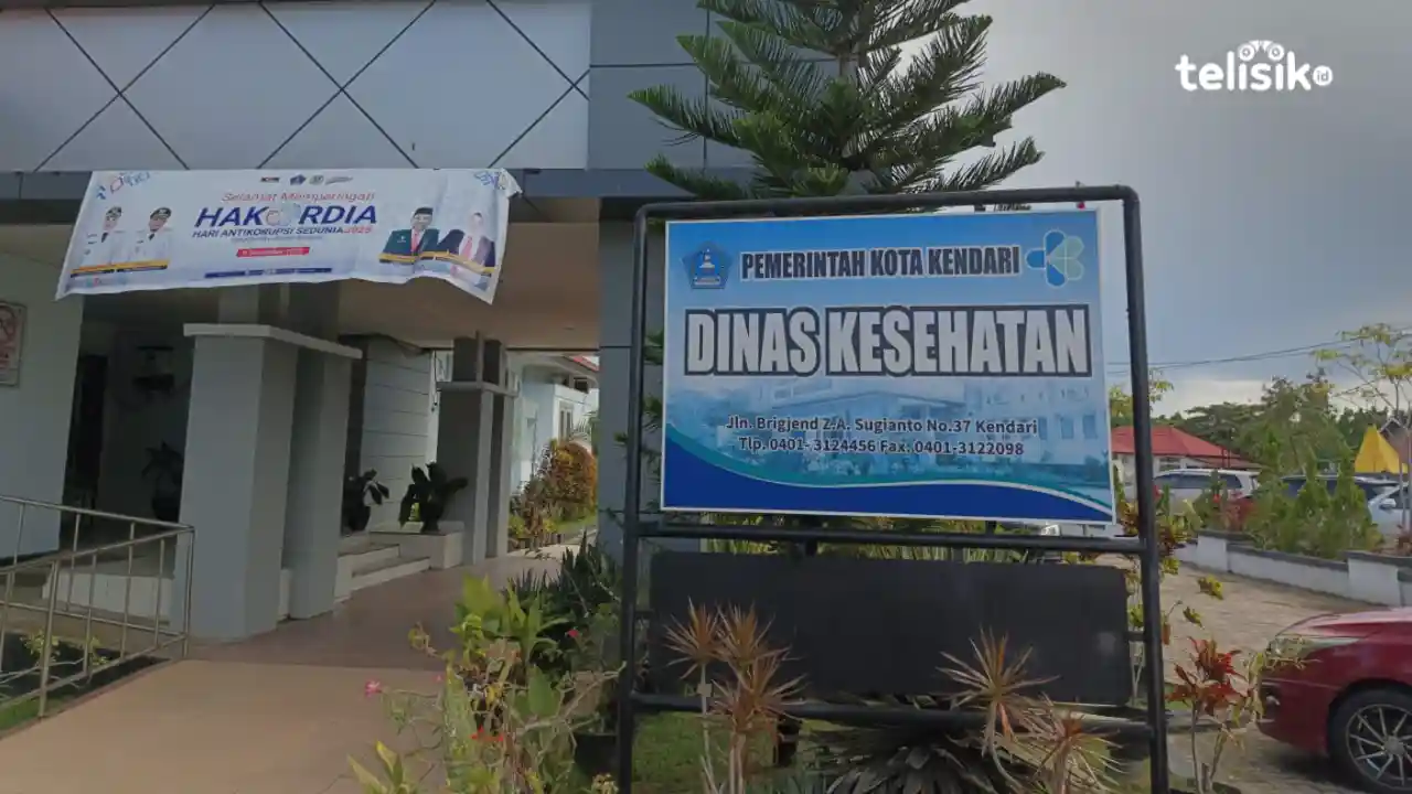 Dinkes Kota Kendari menghimbau kepada masyarakat untuk selalu waspada terhadap penyakit HIV. Foto: Gede Suyana Sriski/Telisik.