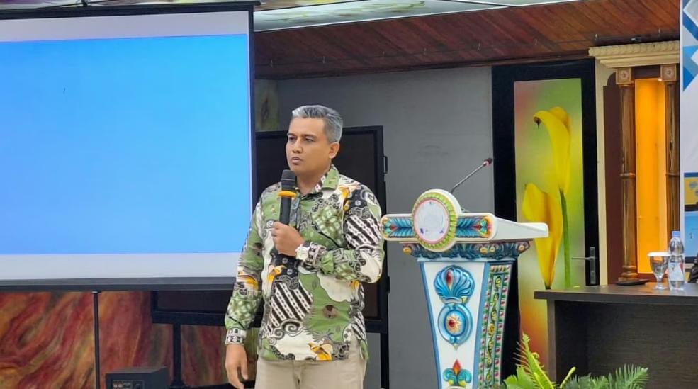 Kepala BGTK Sultra, Surip Widodo, saat memberikan arahan di kegiatan pelatihan MPI pada Jumat (5/12/2025). Foto: ist