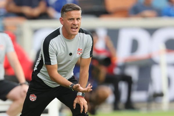 John Herdman akan memimpin Timnas Indonesia dalam beberapa agenda Timnas senior dan U-23 di tahun 2026. Foto: Repro Getty Images