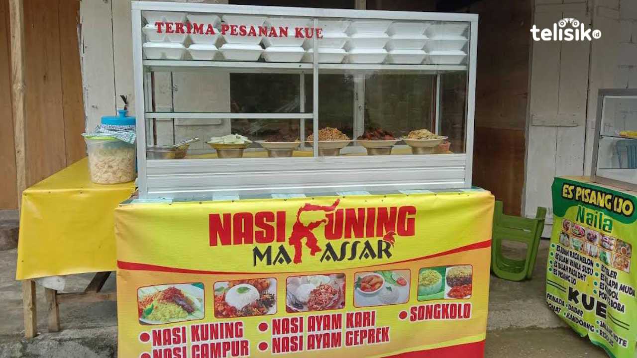 Nasi kuning Makassar, tempat makan sarapan favorit warga Kota Kendari. foto: Gede Suyana Sriski/telisik