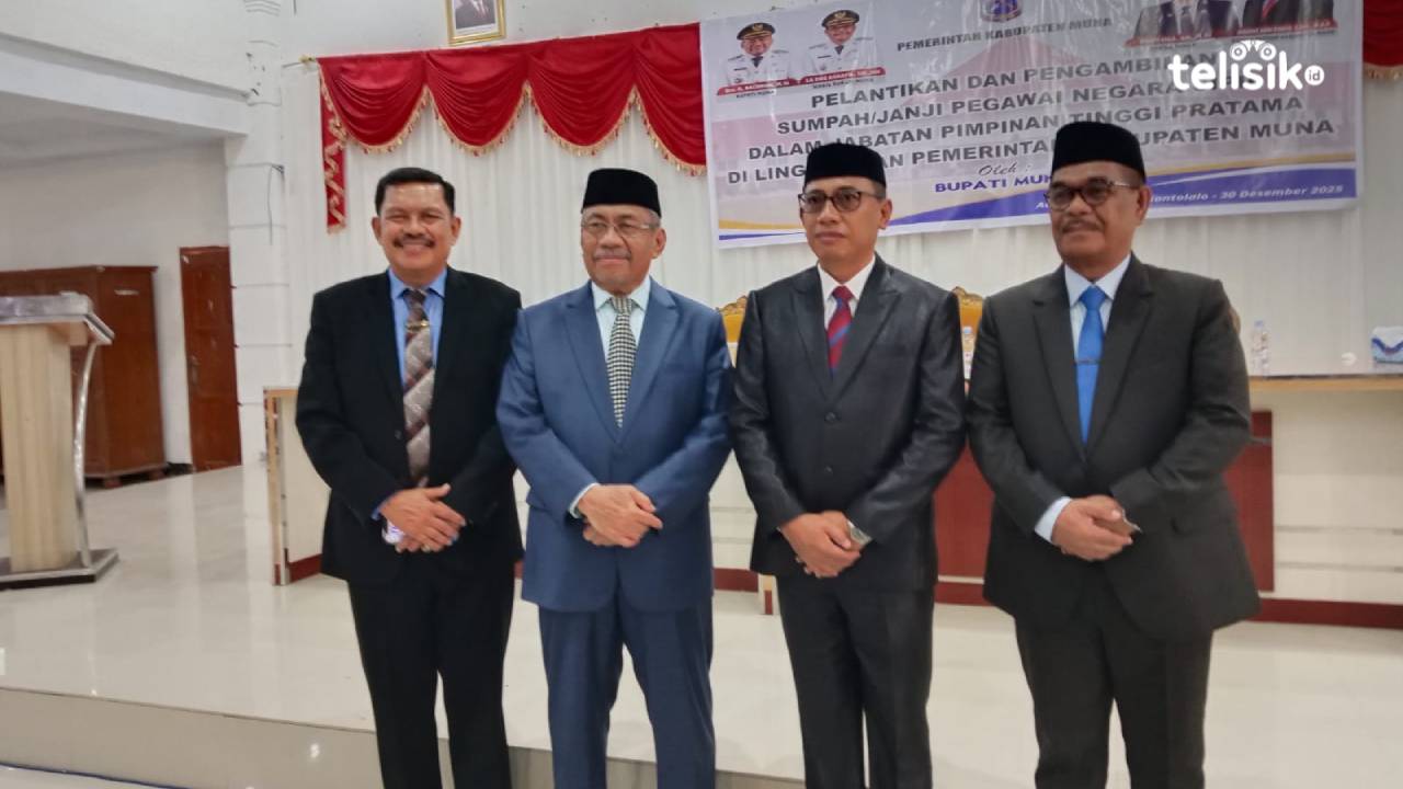 Bupati, Bachrun Labuta bersama Wabup, La Ode Asrafil Ndoasa, Sekda, Eddy Uga dan Kadis Pariwisata, LM Masrul. Foto: Sunaryo/Telisik.