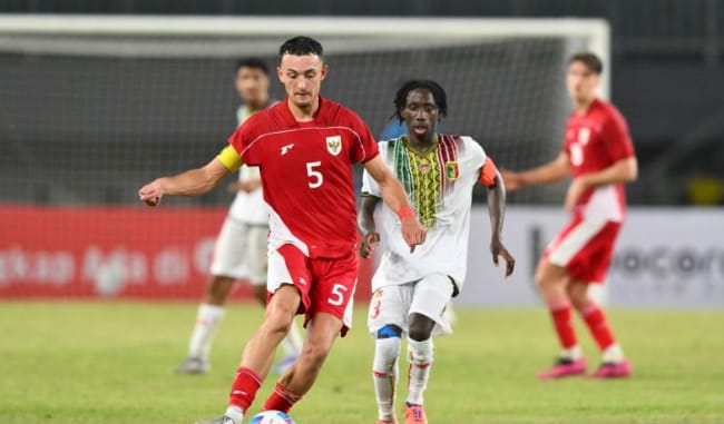 Ivar Jenner dirumorkan telah sepakat bergabung dengan Persija Jakarta. Foto: Repro Antara.
