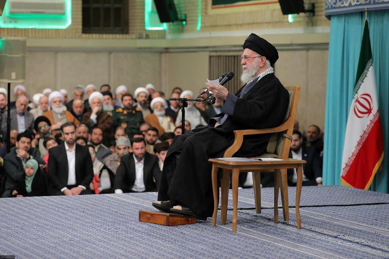 Pemimpin Tertinggi Iran Ali Khamenei berbicara dalam sebuah pidato hari raya keagamaan di Teheran. Foto: Xinhua/Kantor Pemimpin Tertinggi Iran