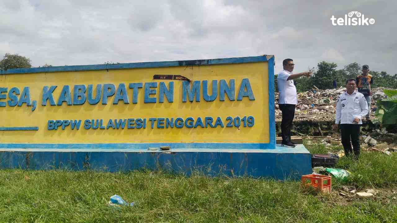 Wabup Muna, La Ode Asrafil Ndoasa, meninjau TPAS yang menjadi titik pantau penilaian pengelolaan sampah beberapa waktu lalu. Foto: Sunaryo/Telisik