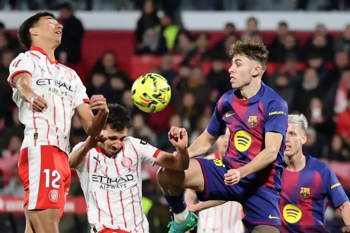 Barcelona harus mengakui keunggulan tuan rumah Girona. Foto: Repro AFP
