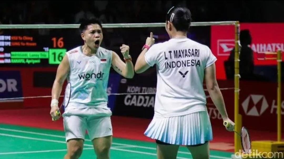 Apriyani Rahayu saat bertanding bulutangkis. Foto: detik.com