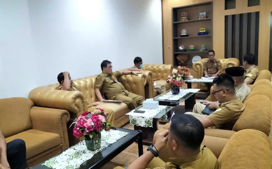 Rapat koordinasi terkait penetapan zakat fitrah Pemerintah Kota Baubau. Foto: Ist.