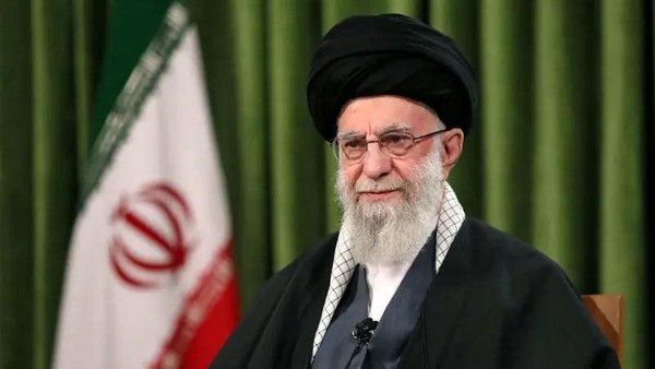 Pemimpin tertinggi Iran Ayatollah Ali Khamenei dilaporakan wafat usai  serangan Amerika dan Israel. Foto: Repro AFP