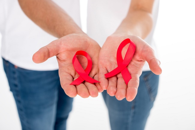 Penularan HIV melalui seks anal dikaji medis karena risiko biologisnya lebih tinggi dibanding metode lain. Foto: Repro iStockphoto