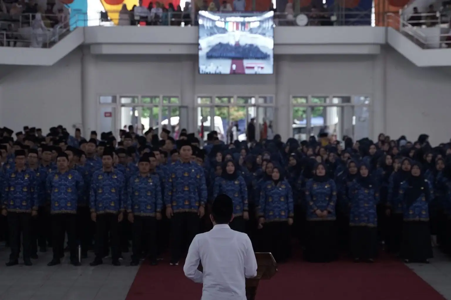 Pemerintah menetapkan gaji guru PPPK paruh waktu Rp 2 juta dengan rencana kenaikan berkala setiap tahun. Foto: Repro UNJA