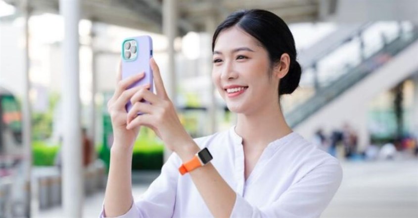 Mulai Juli 2026, registrasi SIM card wajib menggunakan verifikasi wajah untuk meningkatkan keamanan digital. Foto: Repro Erablue