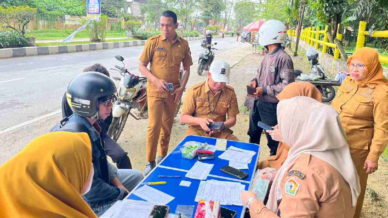 Bapenda Sultra akan melakukan optimalisasi pendapatan daerah ke 981.026 unit kendaraan melalui operasi pajak. Foto: Humas Polda Sultra