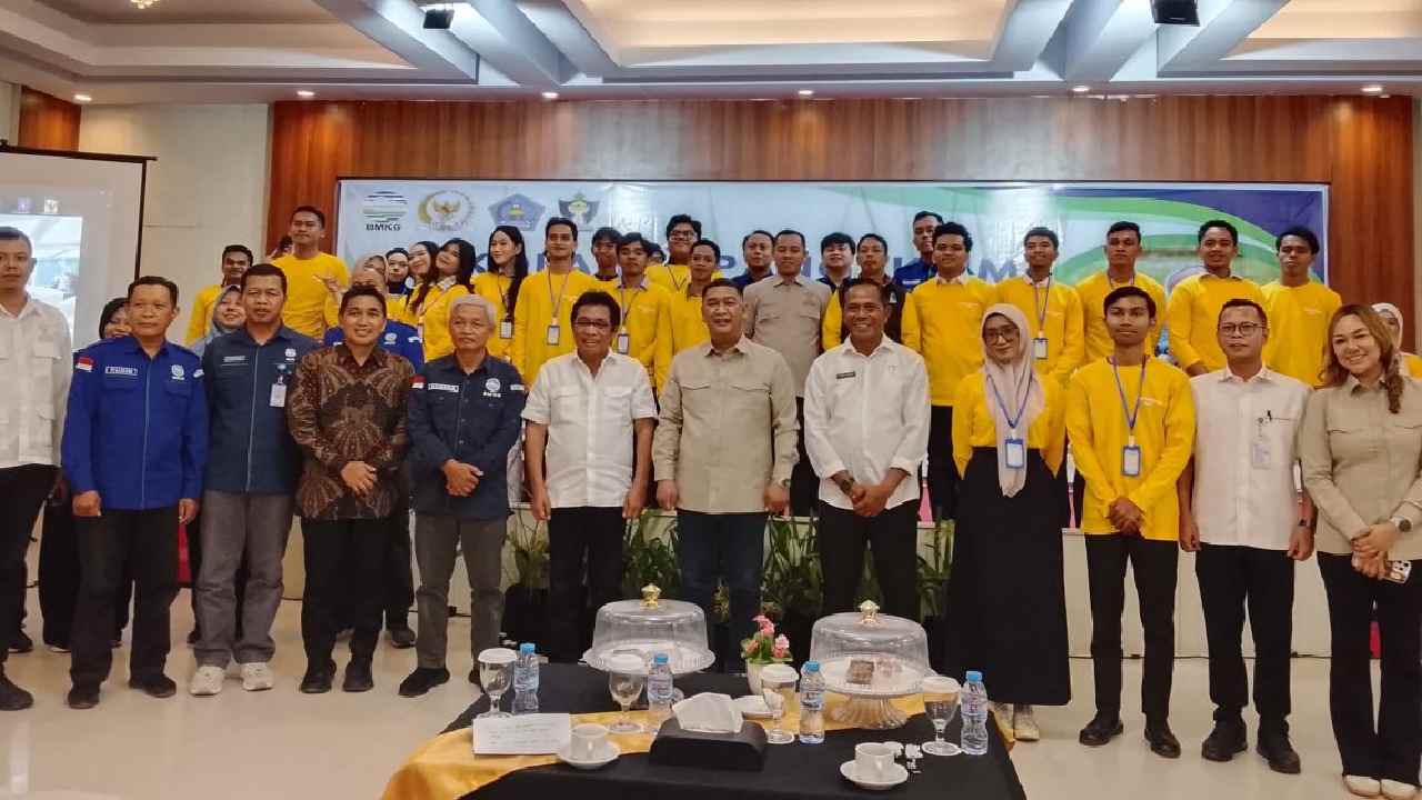 Pemerintah Kota Kendari memperkuat langkah menghadapi perubahan iklim melalui Sekolah Lapang Iklim 2026 yang membekali petani dengan informasi cuaca dan teknologi pertanian. Foto: Ist.