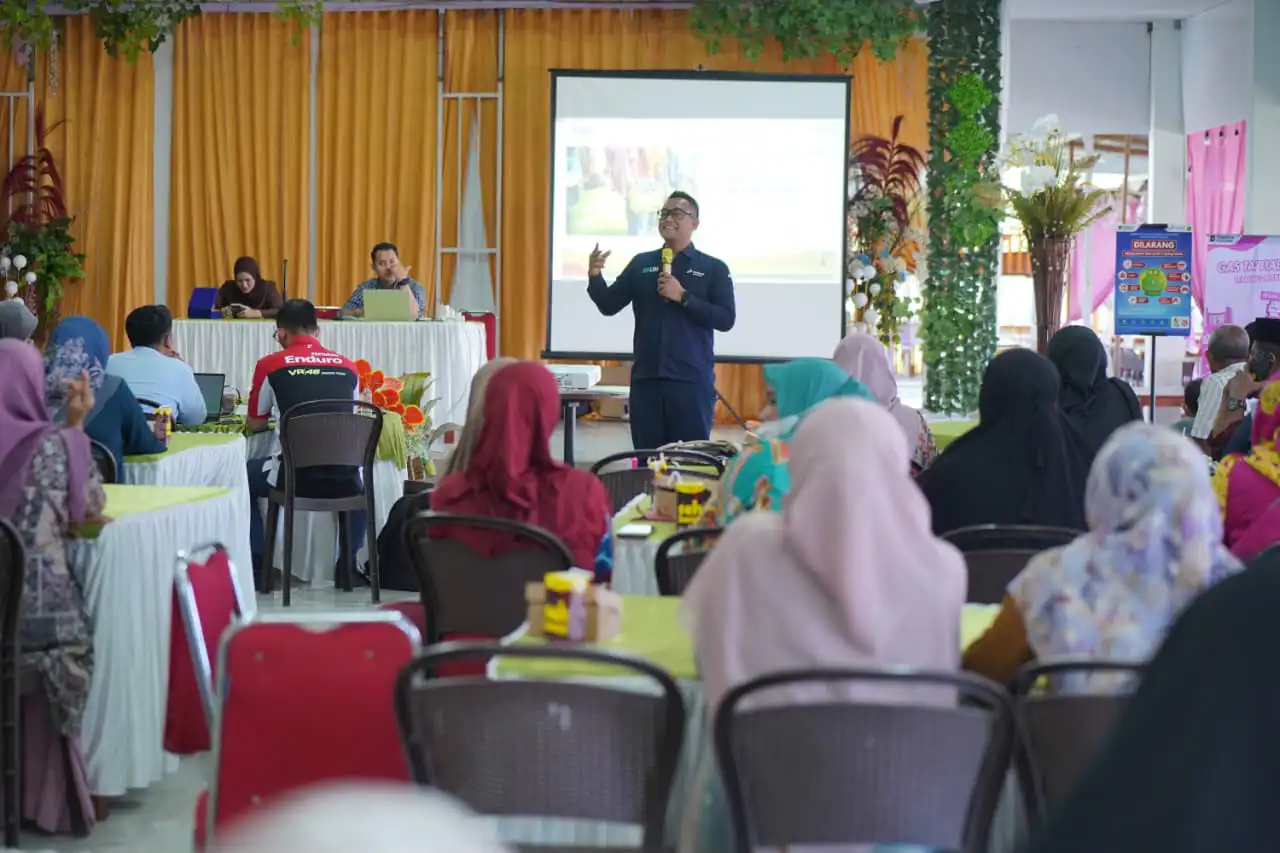 Suasana penyampaian materi saat sosialisasi penggunaan LPG. Foto: Ist.