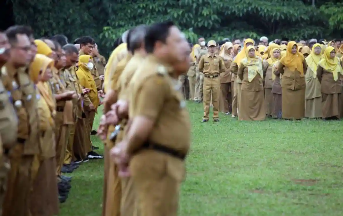 Dana pensiun PNS bisa mencapai Rp 1 miliar melalui perencanaan dan investasi sejak masa kerja. Foto: Repro Antara